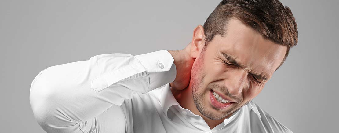 Effective neck pain treatment in Calgary - Divergent Health